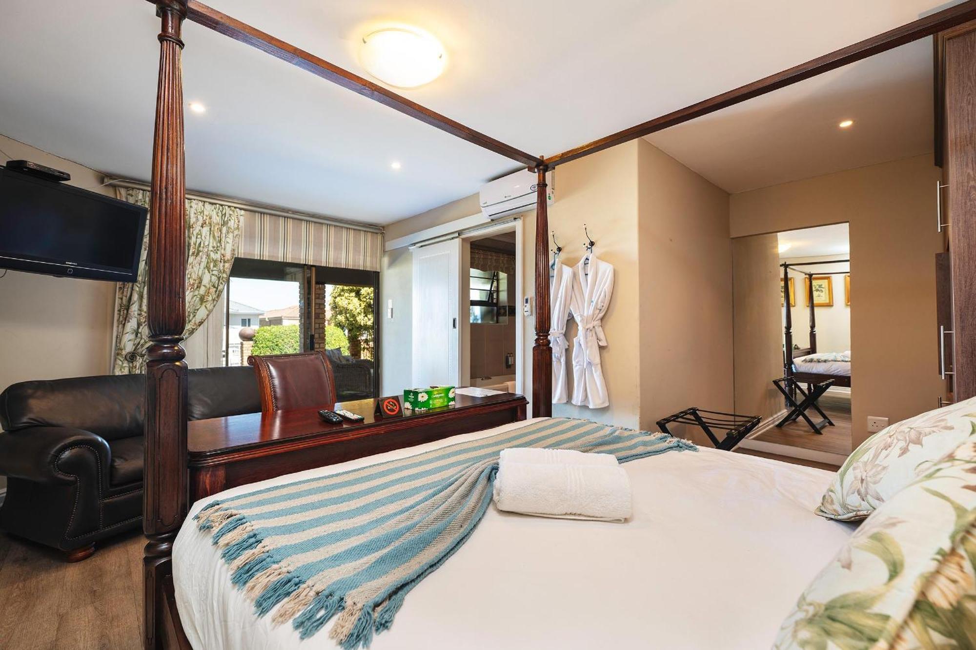 Nautilus Guesthouse Port Elizabeth Exterior foto